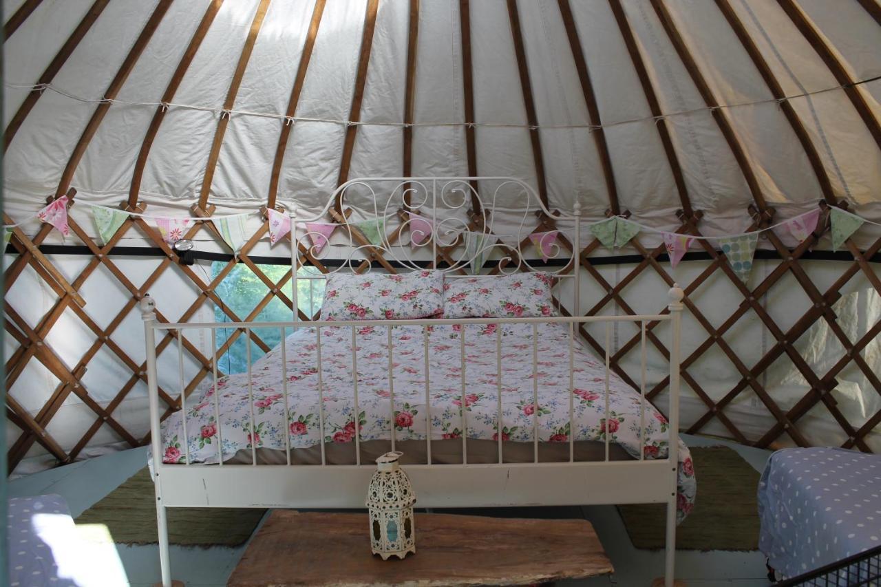 האברפורדווסט Mill Haven Place Glamping Yurt 3 מראה חיצוני תמונה